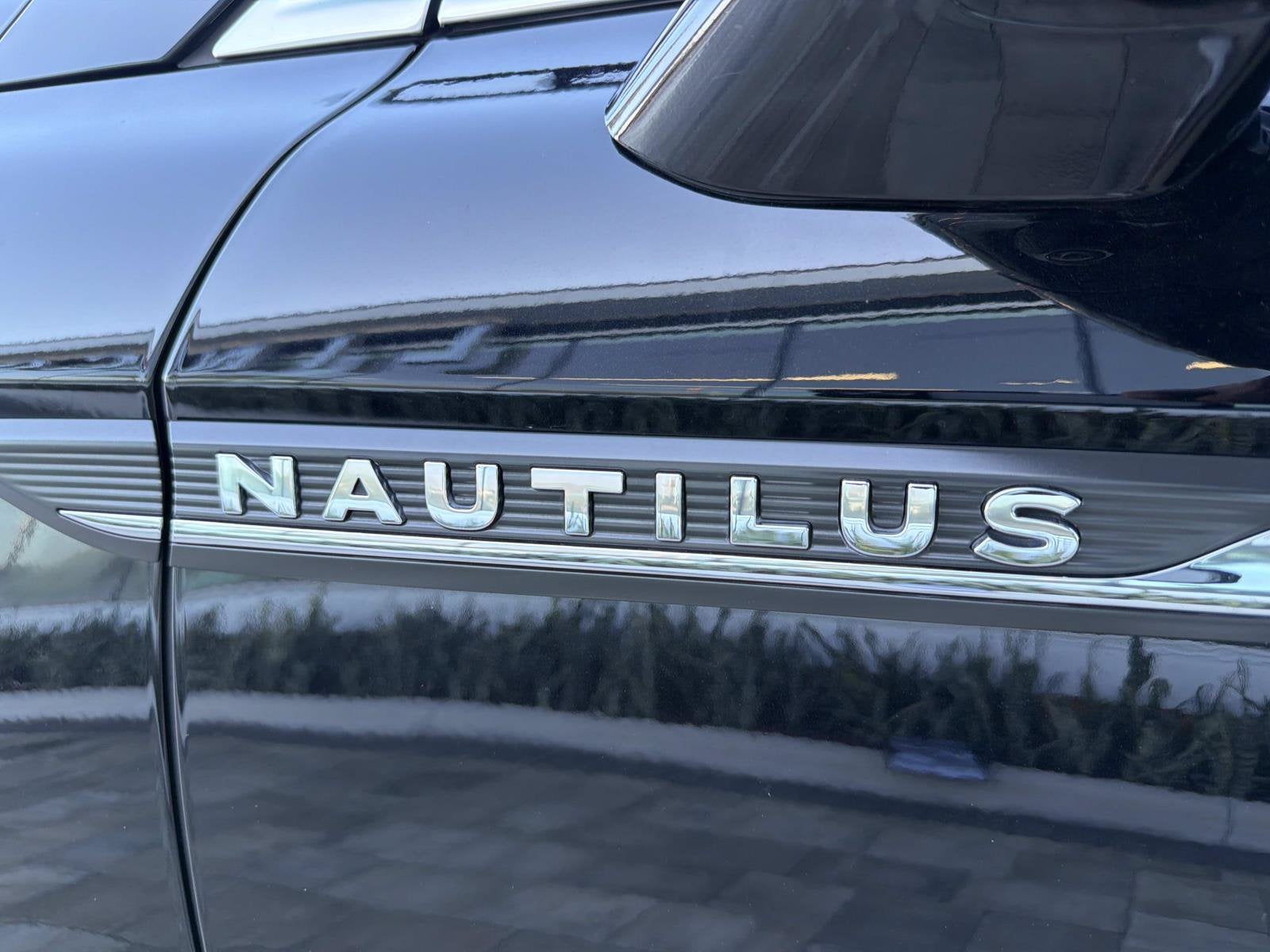 2019 Lincoln Nautilus Reserve