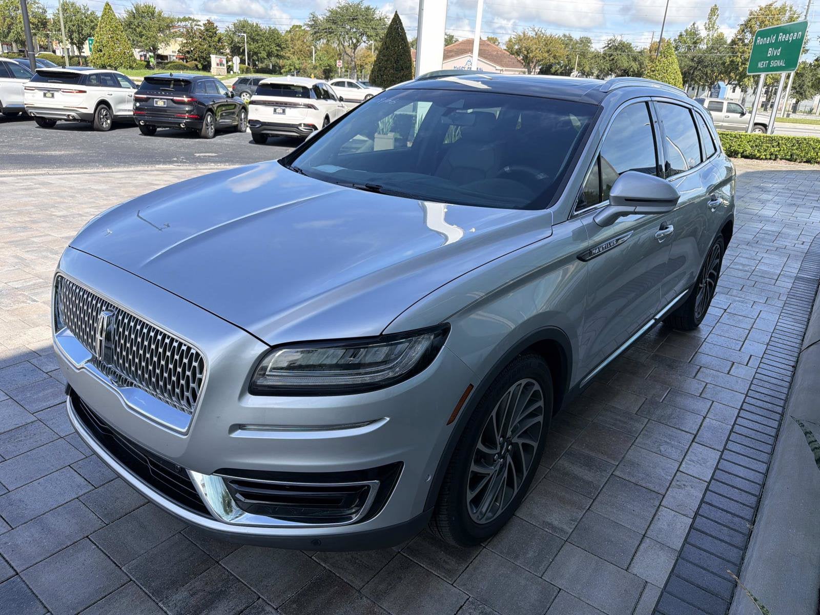 2019 Lincoln Nautilus Reserve