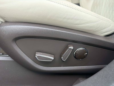2022 Lincoln Nautilus Black Label