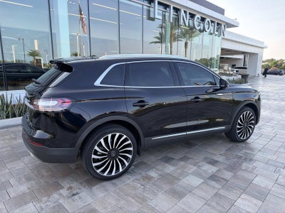 2022 Lincoln Nautilus Black Label