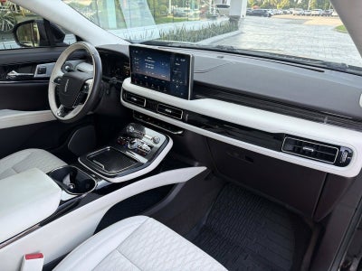 2022 Lincoln Nautilus Black Label