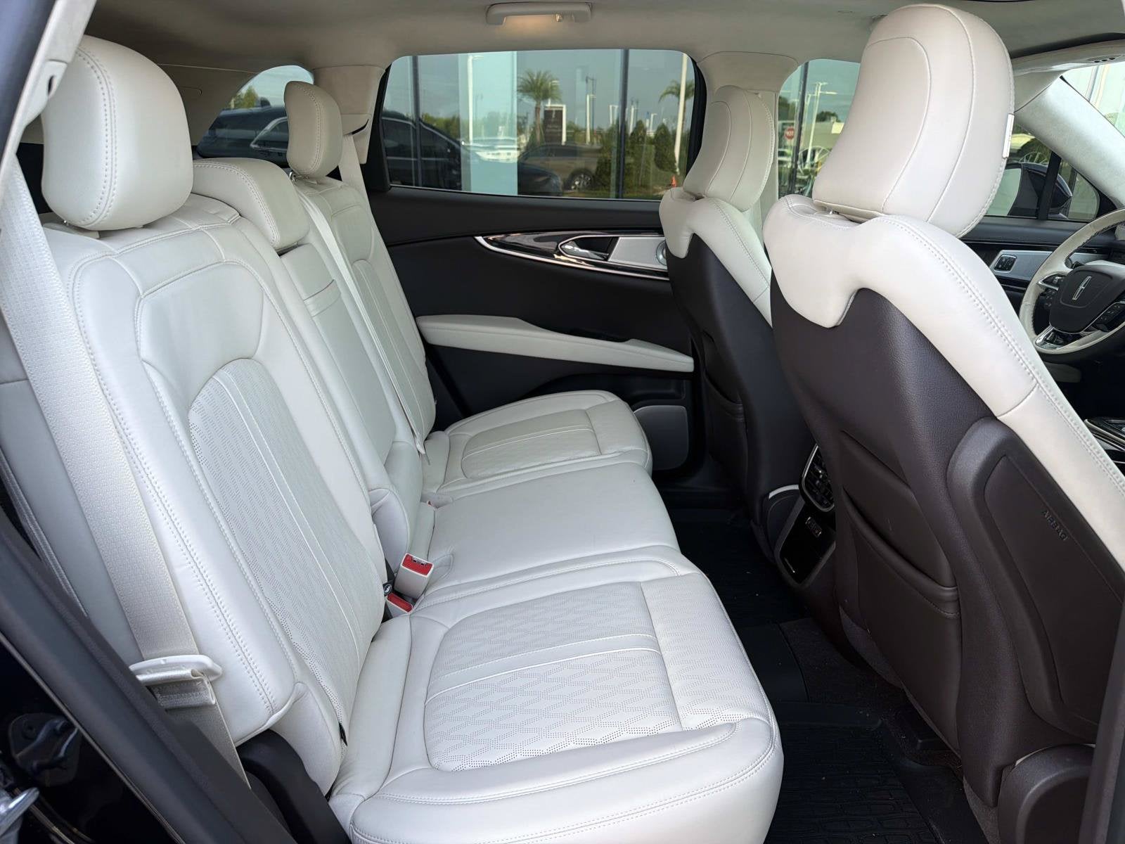 2022 Lincoln Nautilus Black Label