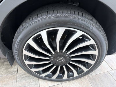 2022 Lincoln Nautilus Black Label