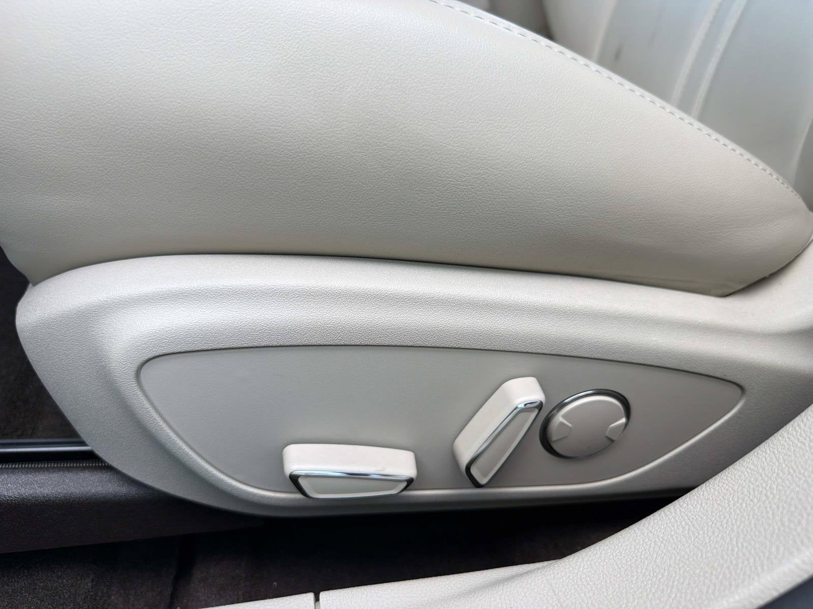 2019 Lincoln MKZ Standard