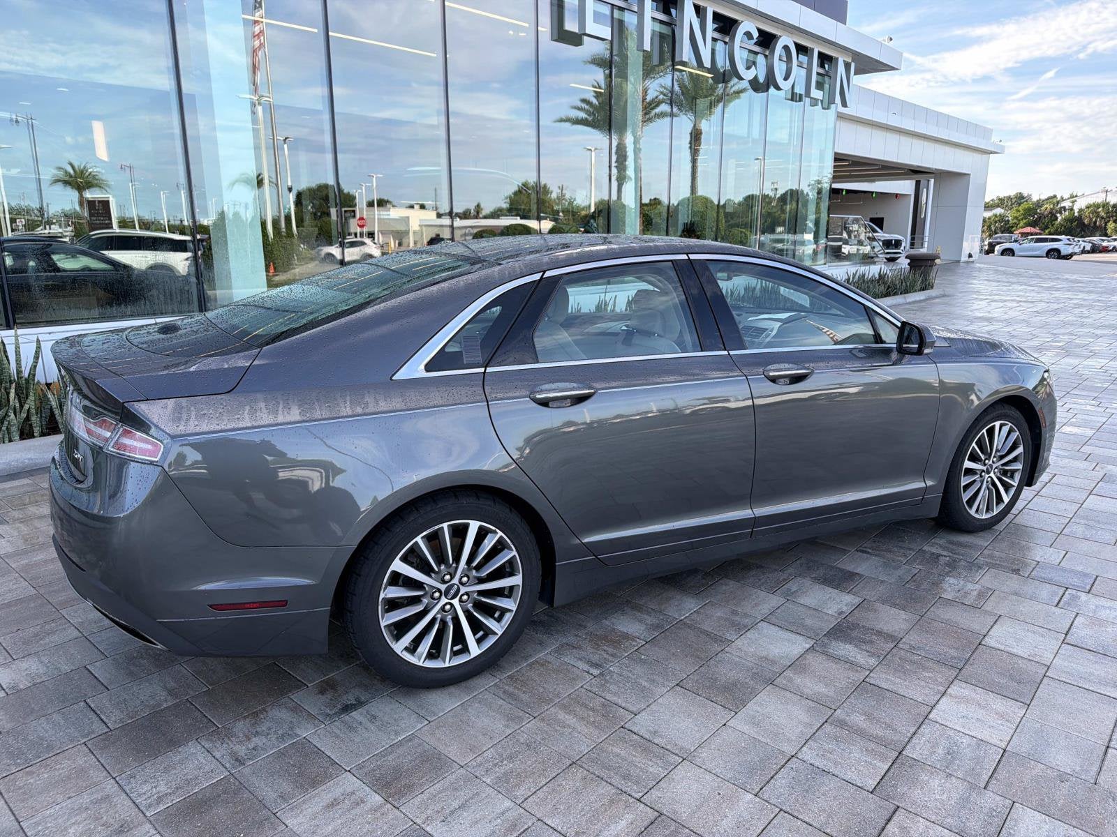 2019 Lincoln MKZ Standard