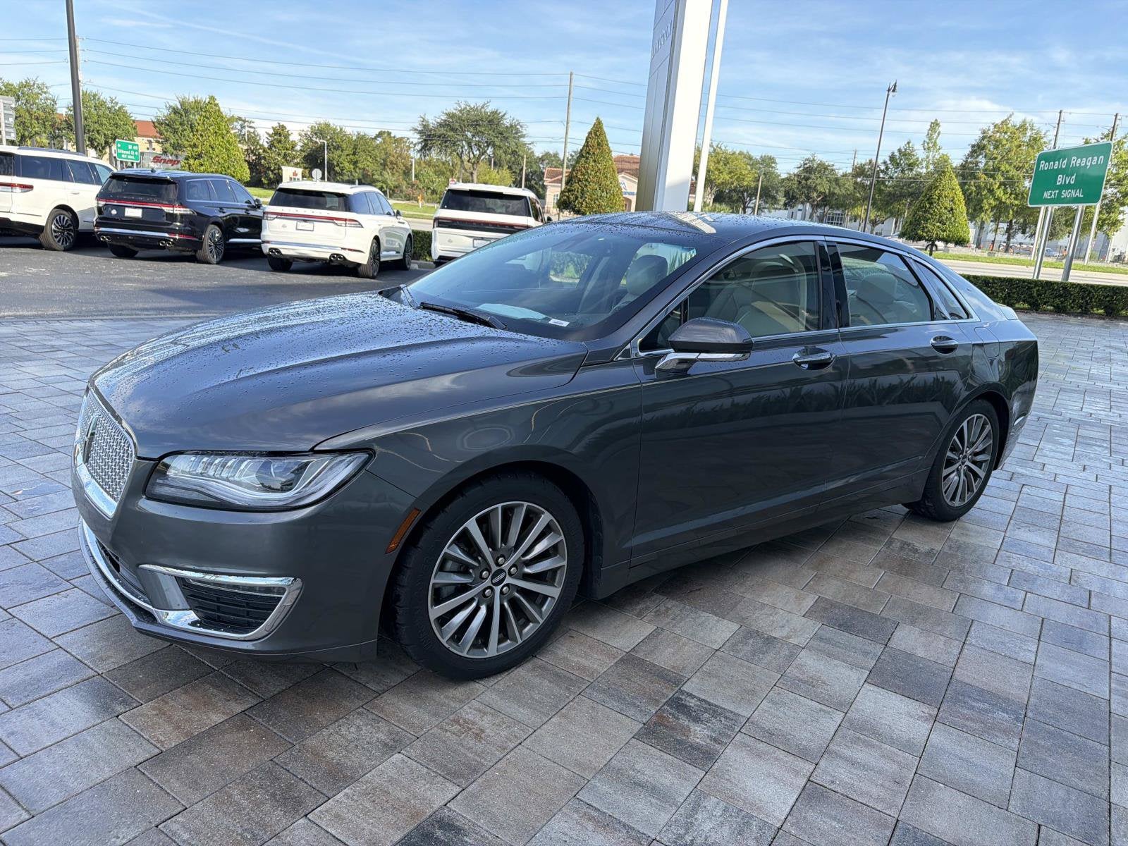 2019 Lincoln MKZ Standard