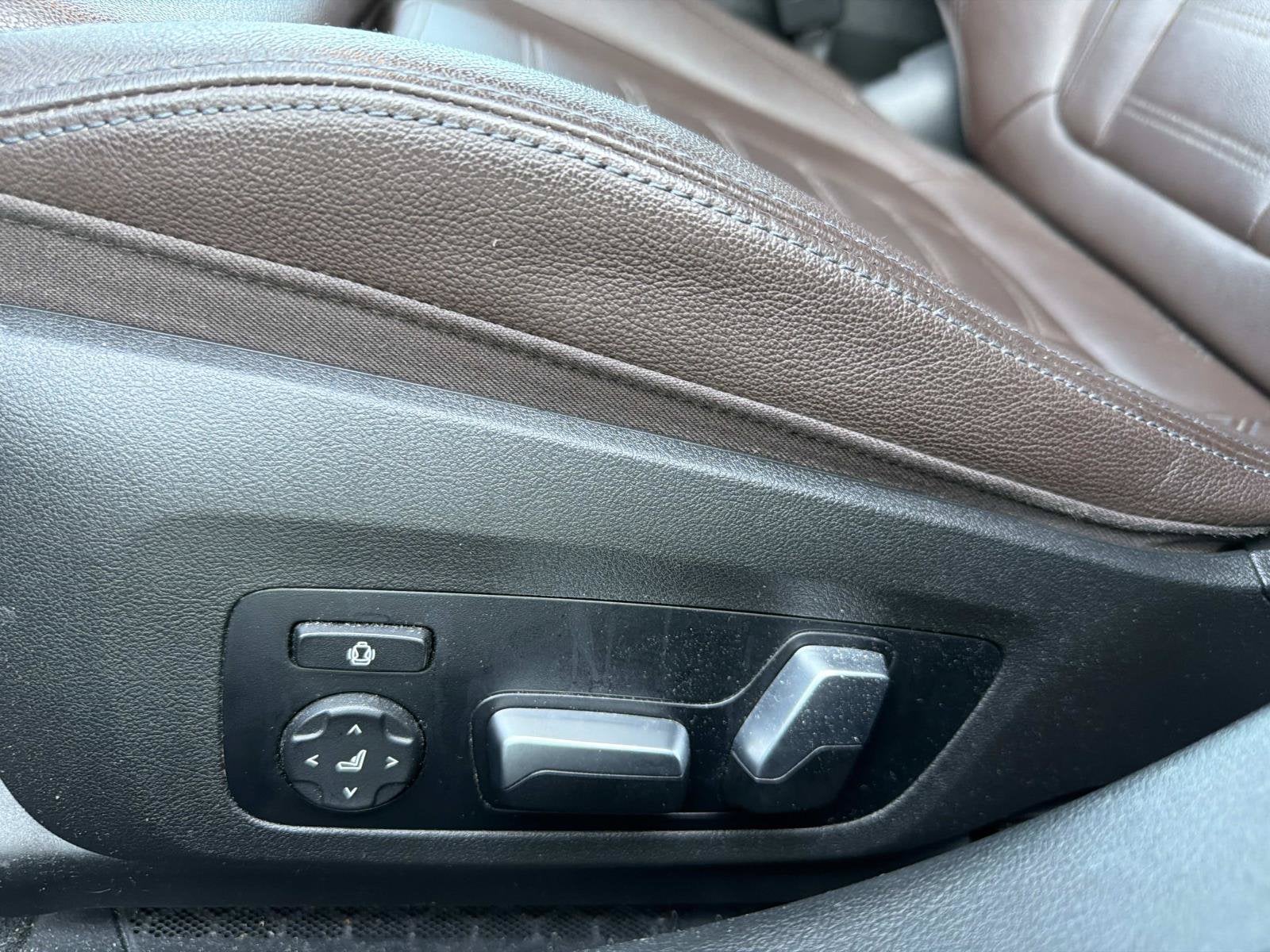2022 BMW 3 Series 330i