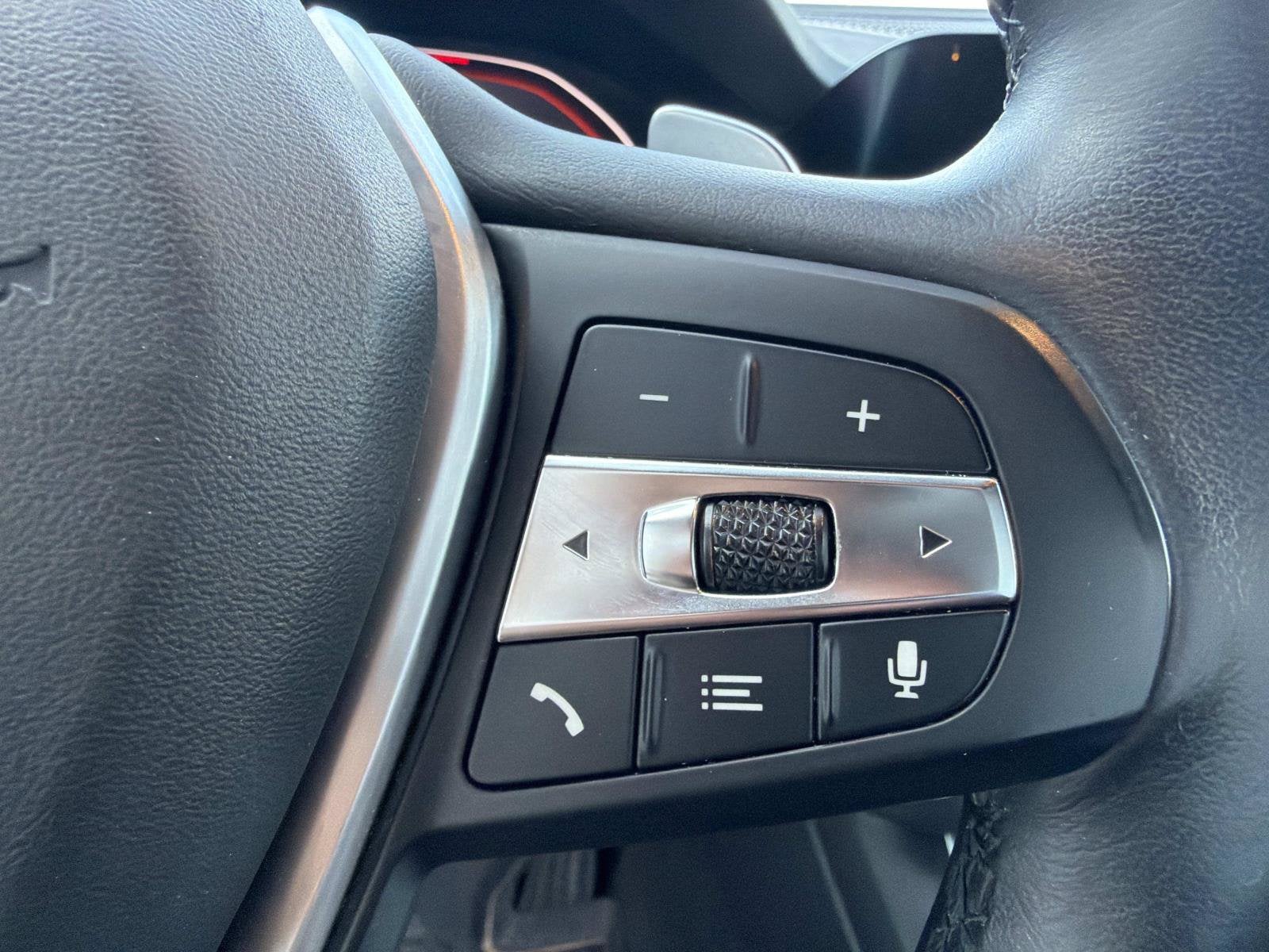 2022 BMW 3 Series 330i