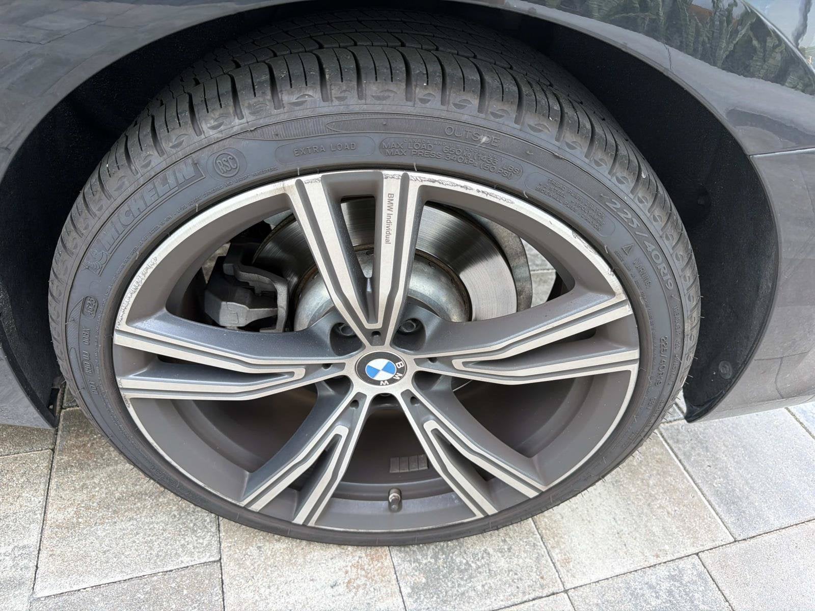 2022 BMW 3 Series 330i