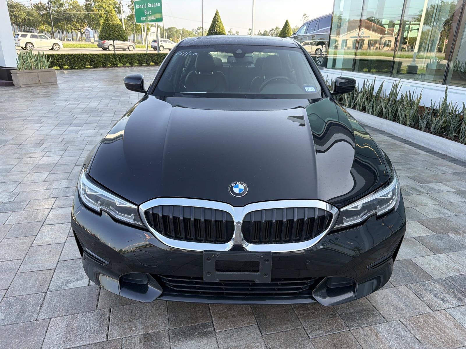 2022 BMW 3 Series 330i