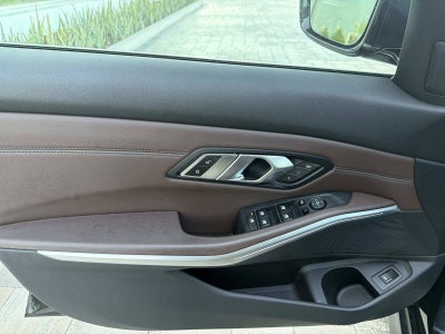 2022 BMW 3 Series 330i
