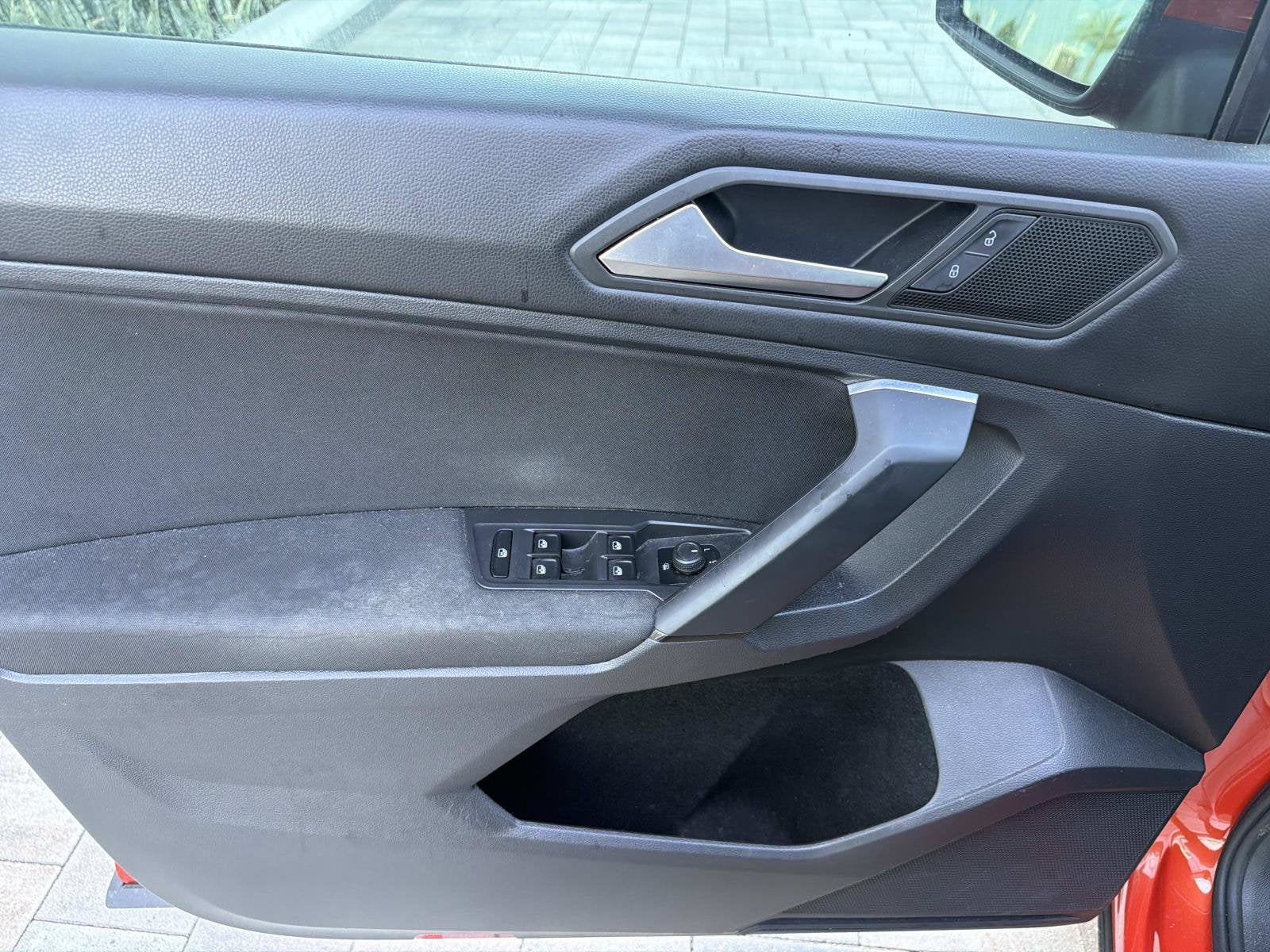 2019 Volkswagen Tiguan S