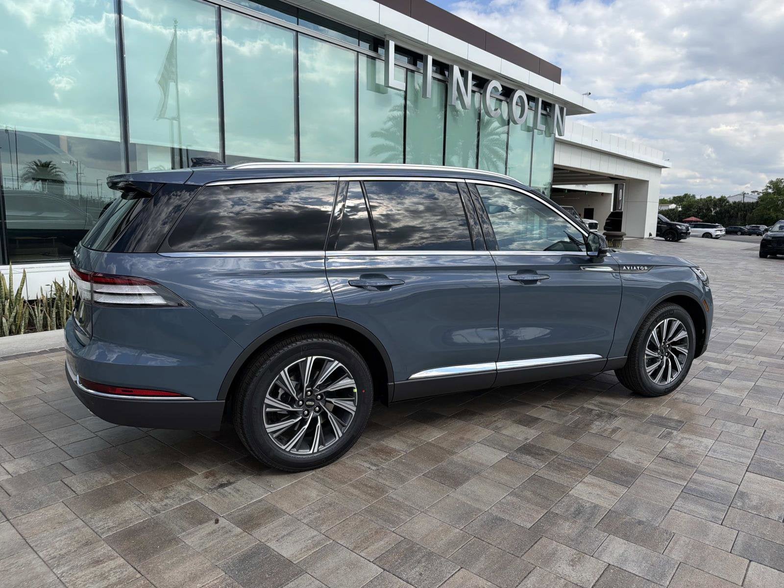 2026 Lincoln Aviator Premiere