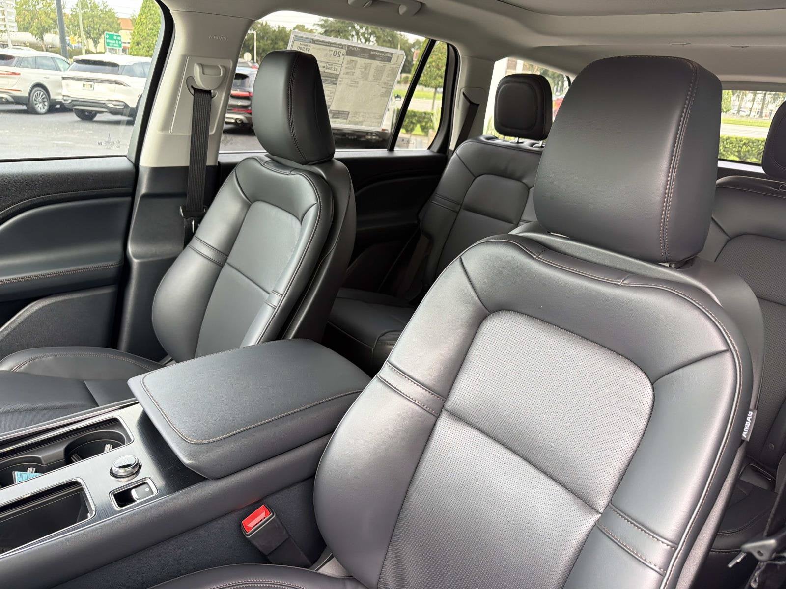 2027 Lincoln Aviator Premiere