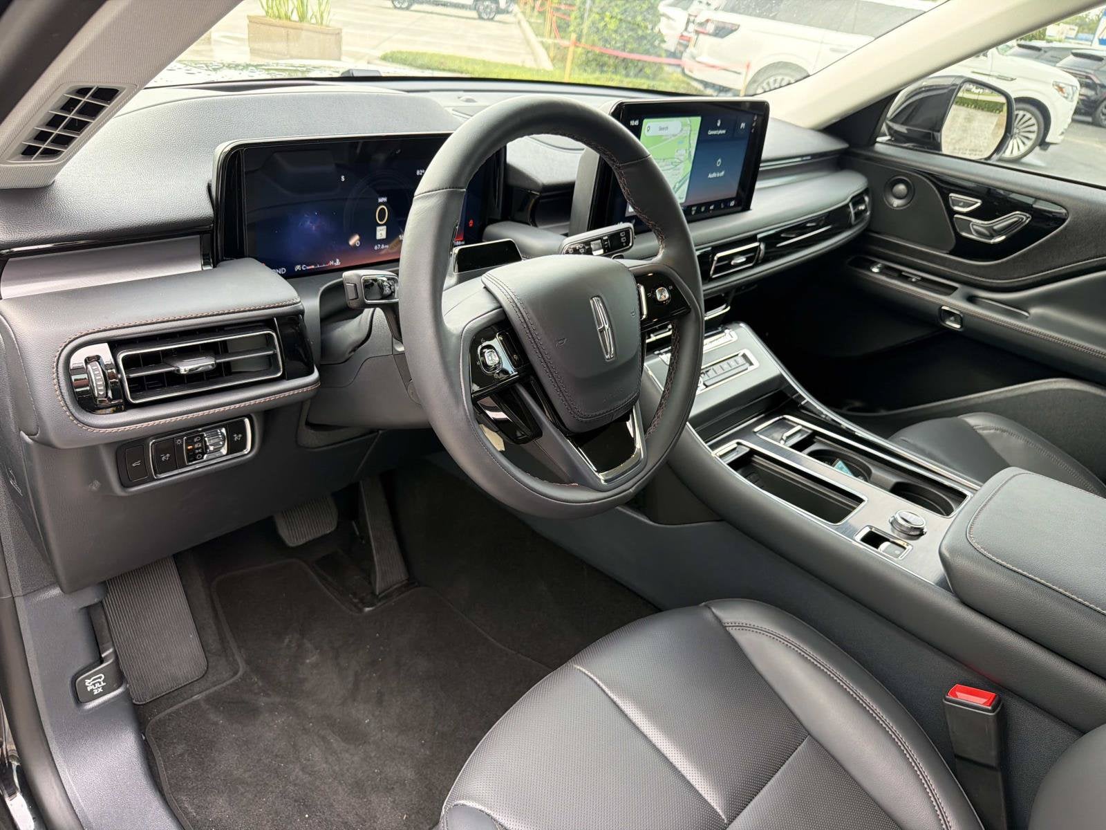 2027 Lincoln Aviator Premiere