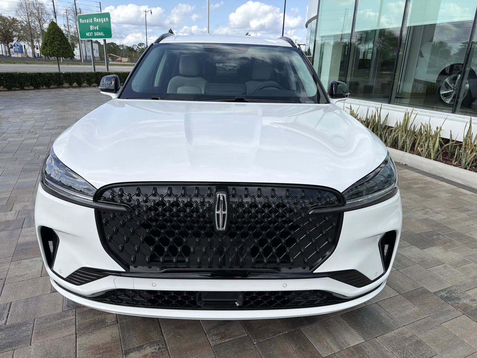 2026 Lincoln Aviator Premiere