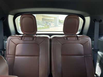 2027 Lincoln Aviator Reserve