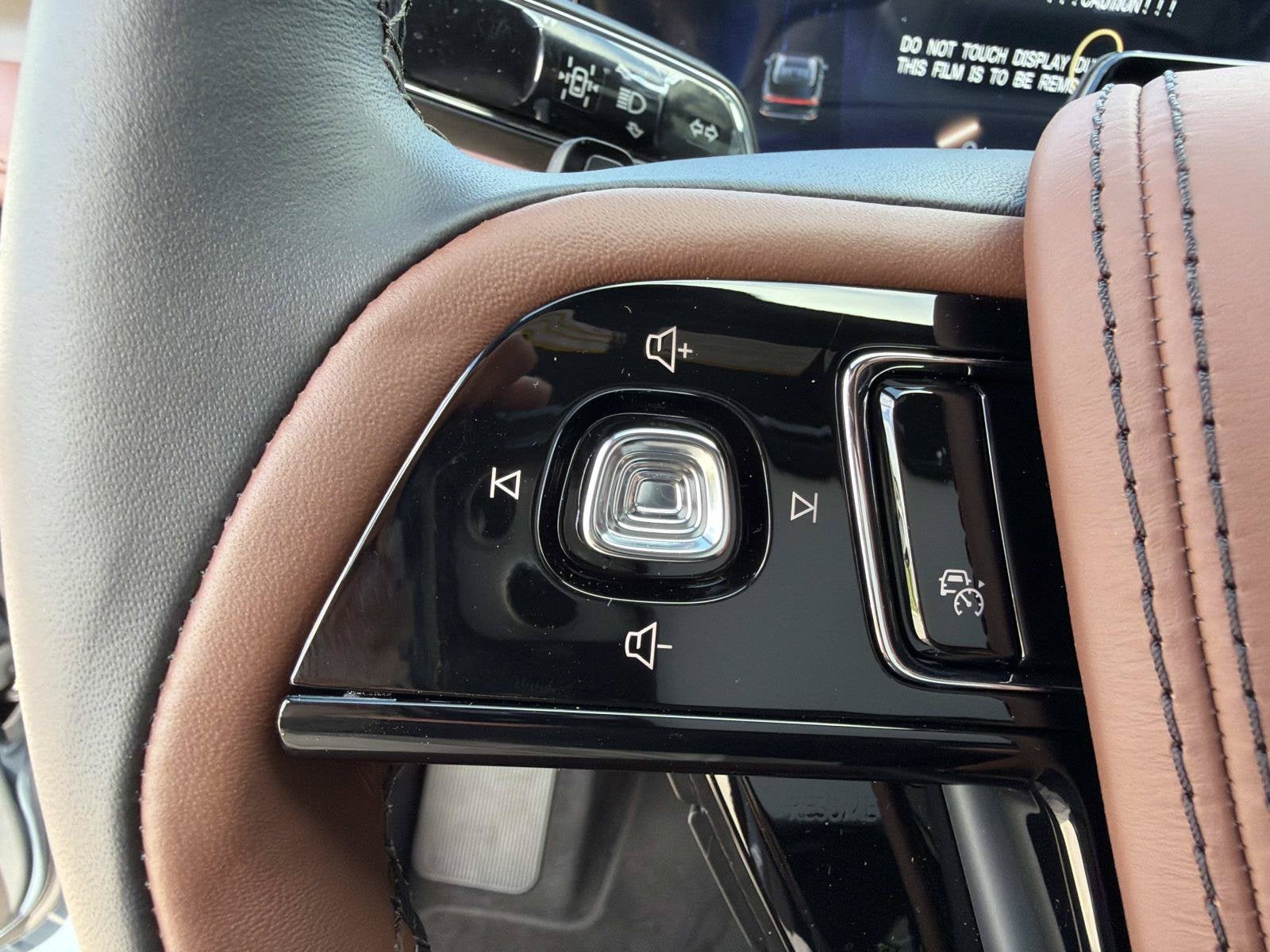 2027 Lincoln Aviator Reserve