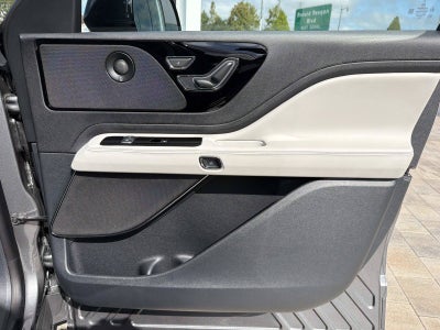 2027 Lincoln Aviator Reserve