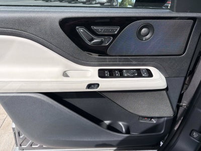 2027 Lincoln Aviator Reserve