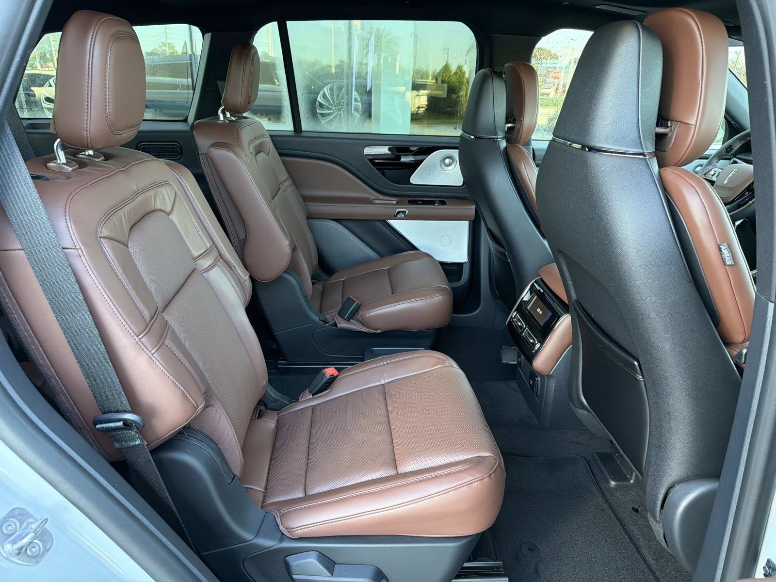 2027 Lincoln Aviator Reserve