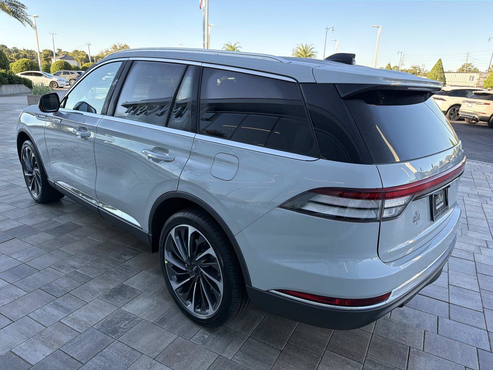 2027 Lincoln Aviator Reserve