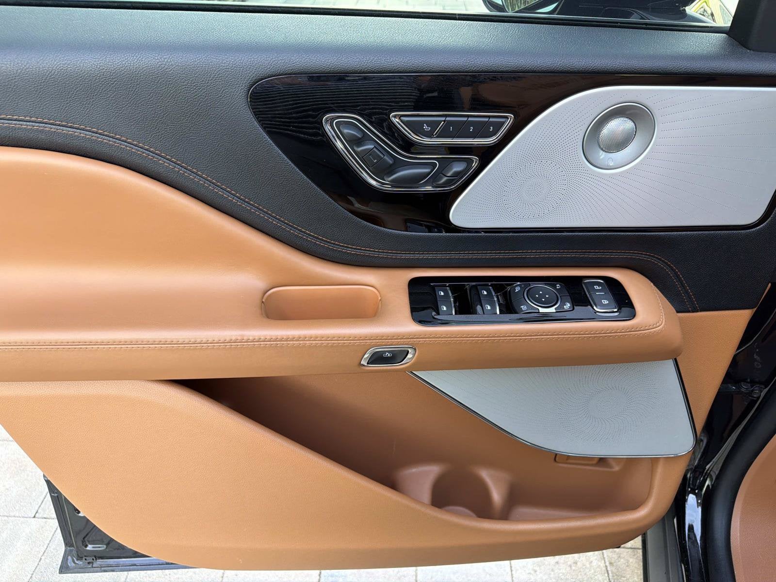 2023 Lincoln Aviator Black Label