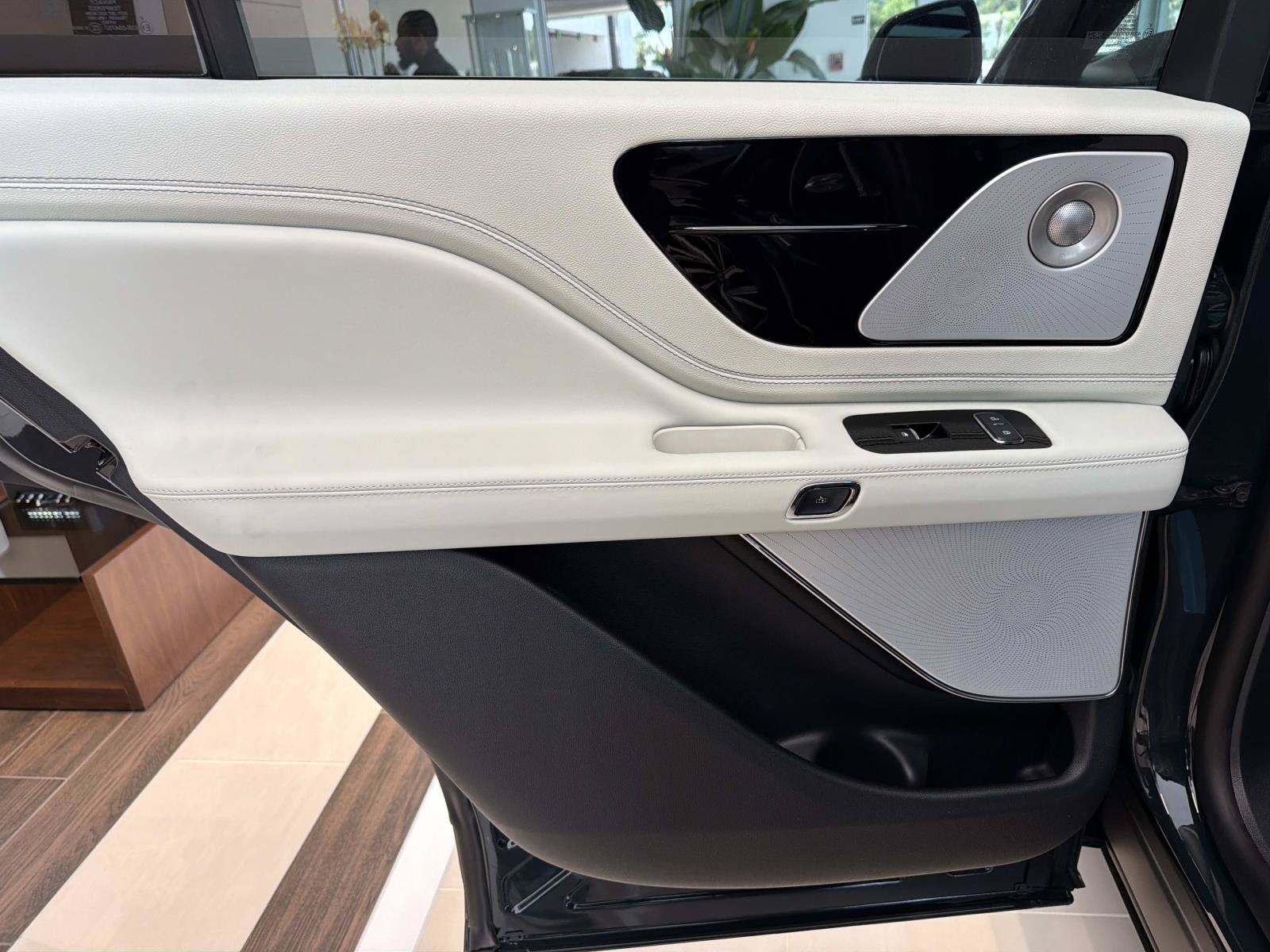 2026 Lincoln Aviator Black Label