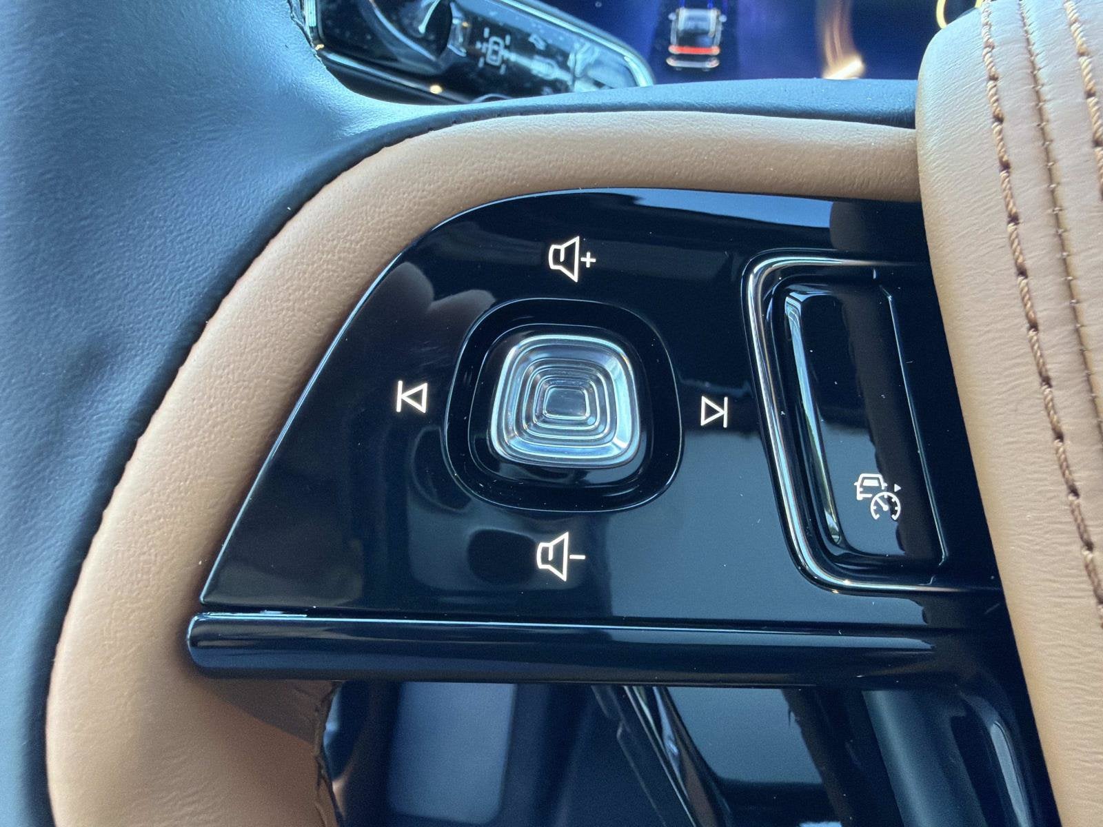 2027 Lincoln Aviator Black Label