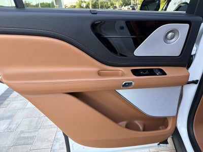 2024 Lincoln Aviator Black Label
