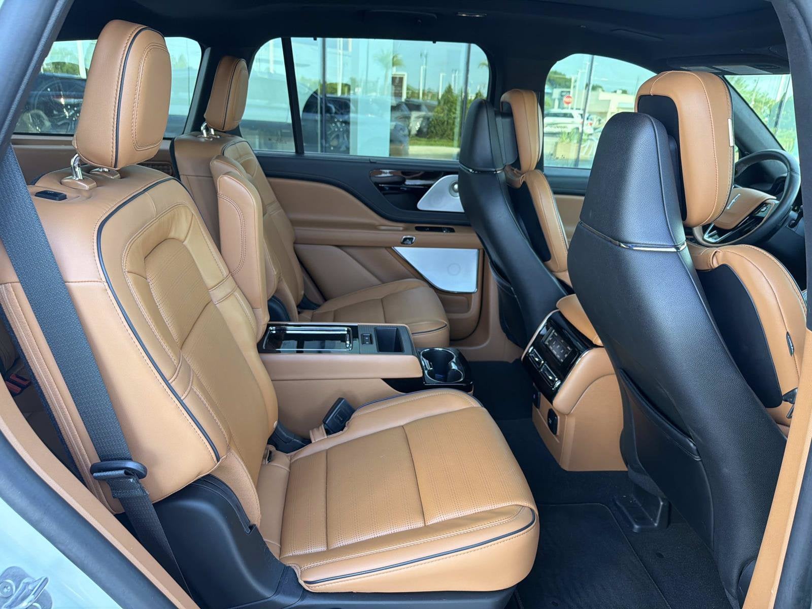 2024 Lincoln Aviator Black Label
