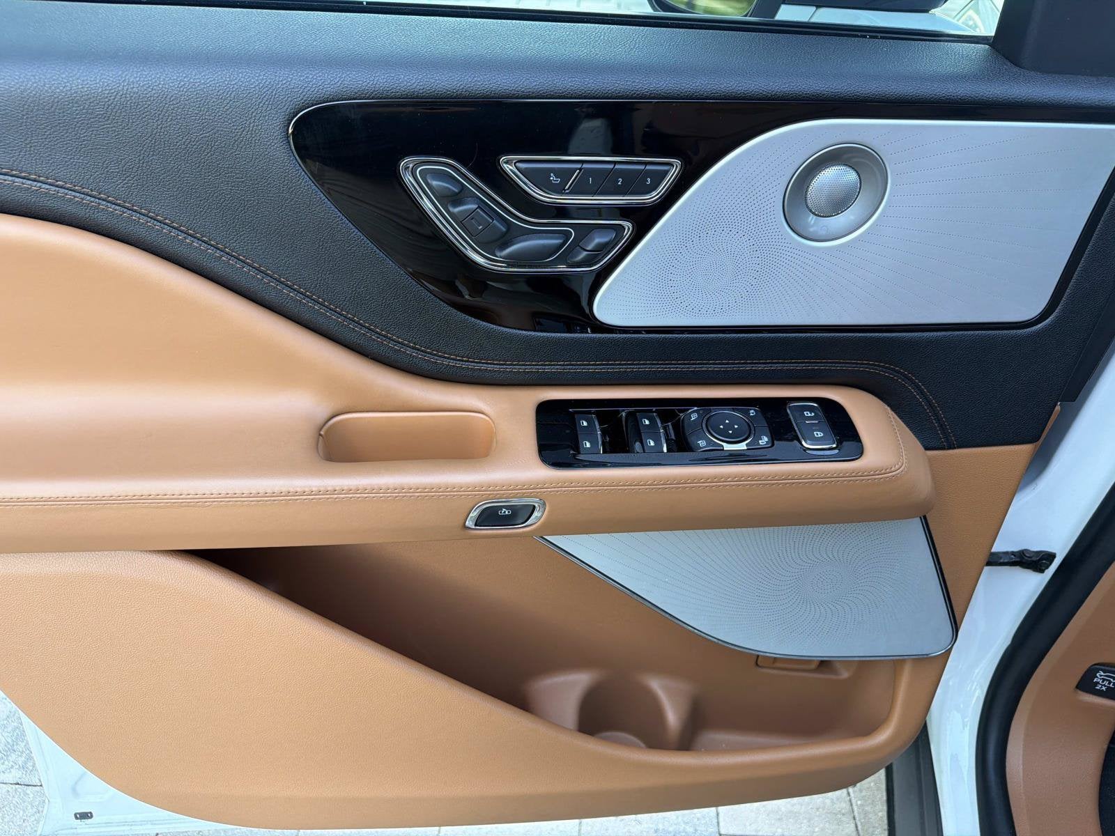 2024 Lincoln Aviator Black Label