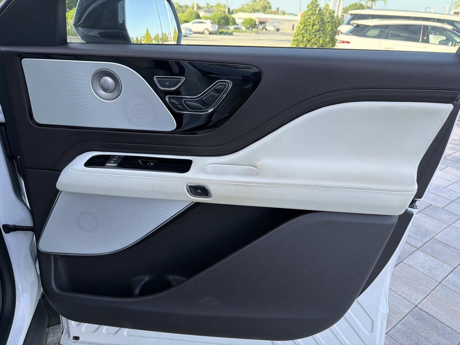 2024 Lincoln Aviator Black Label