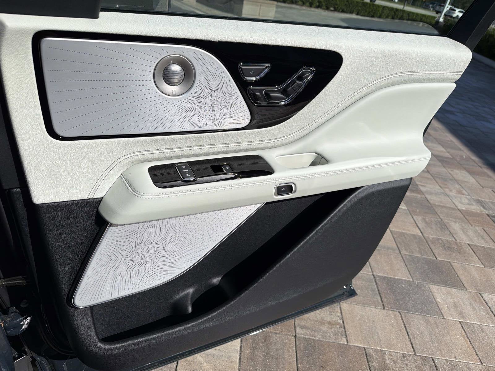 2026 Lincoln Aviator Black Label