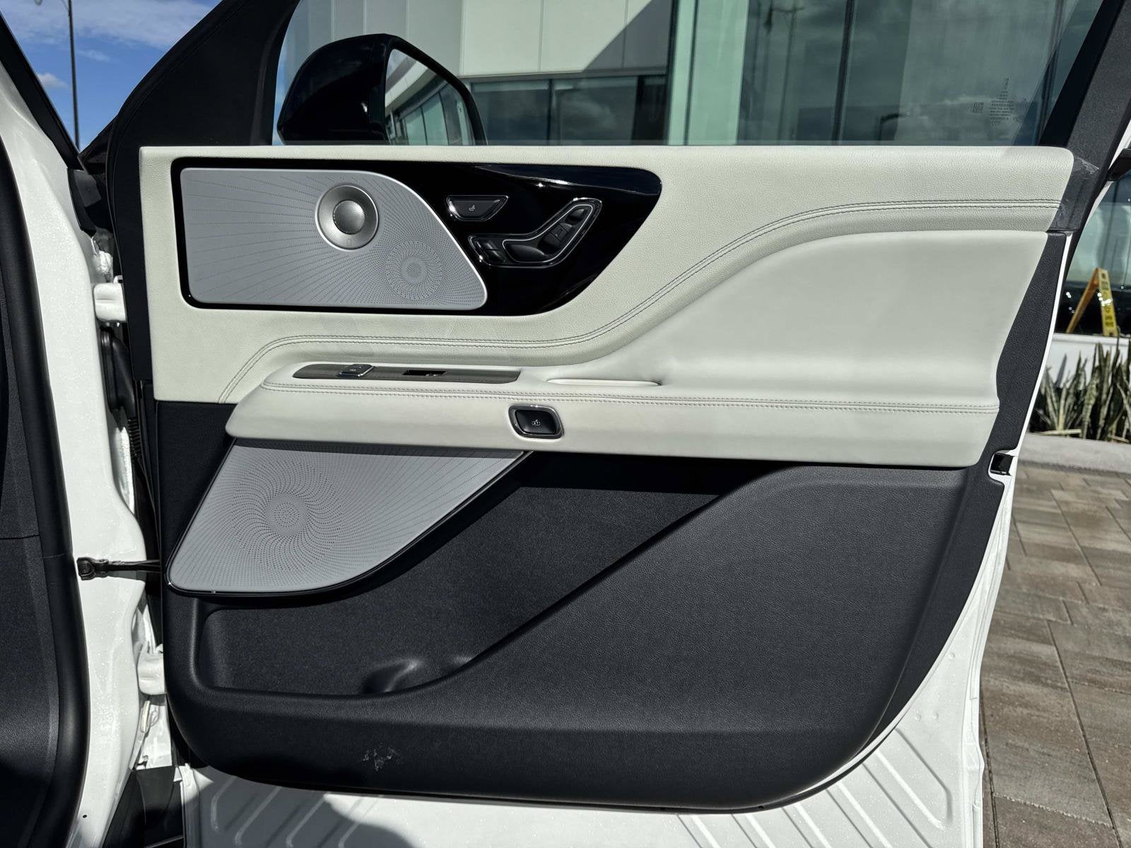 2026 Lincoln Aviator Black Label