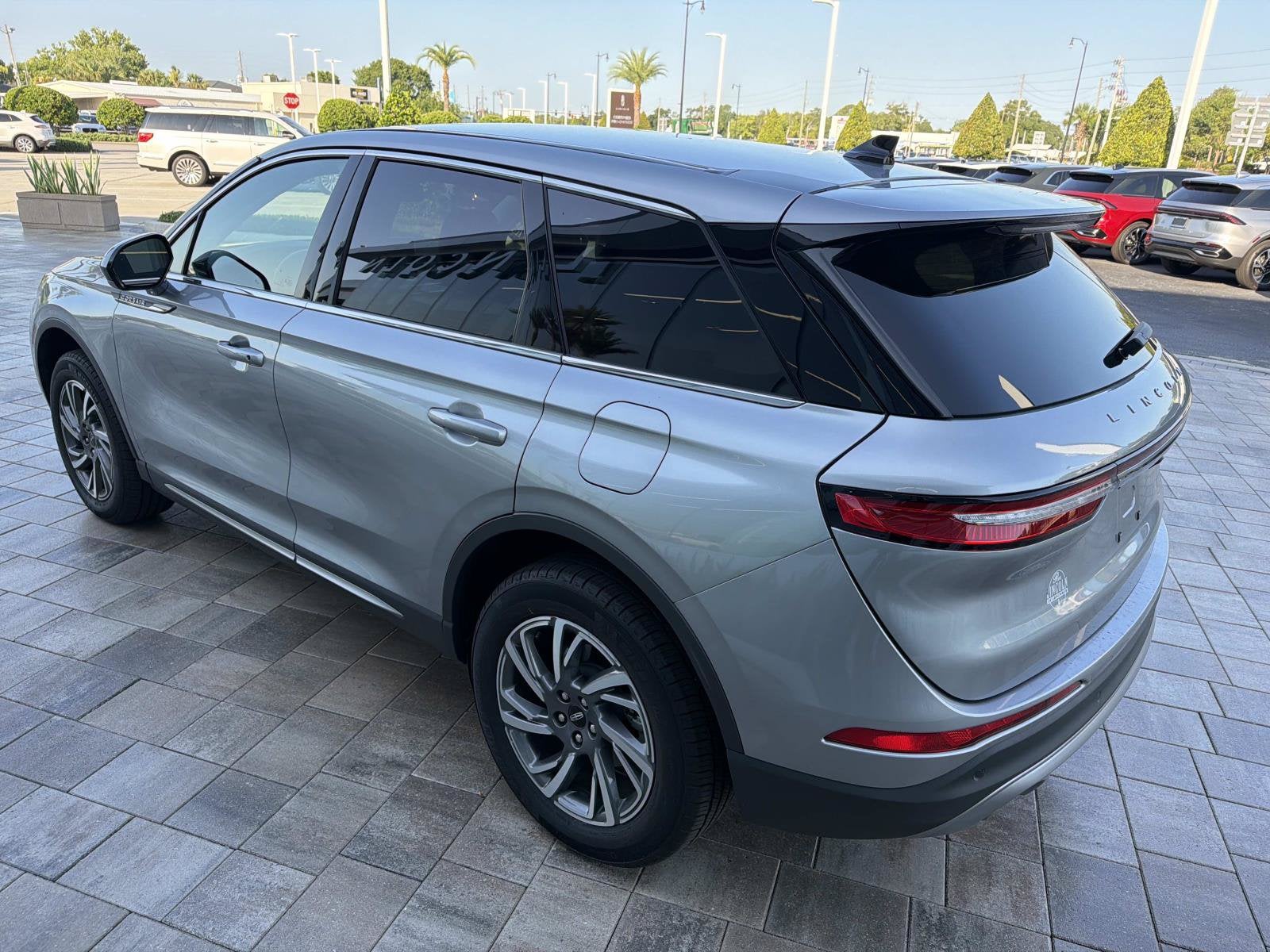 2024 Lincoln Corsair Premiere