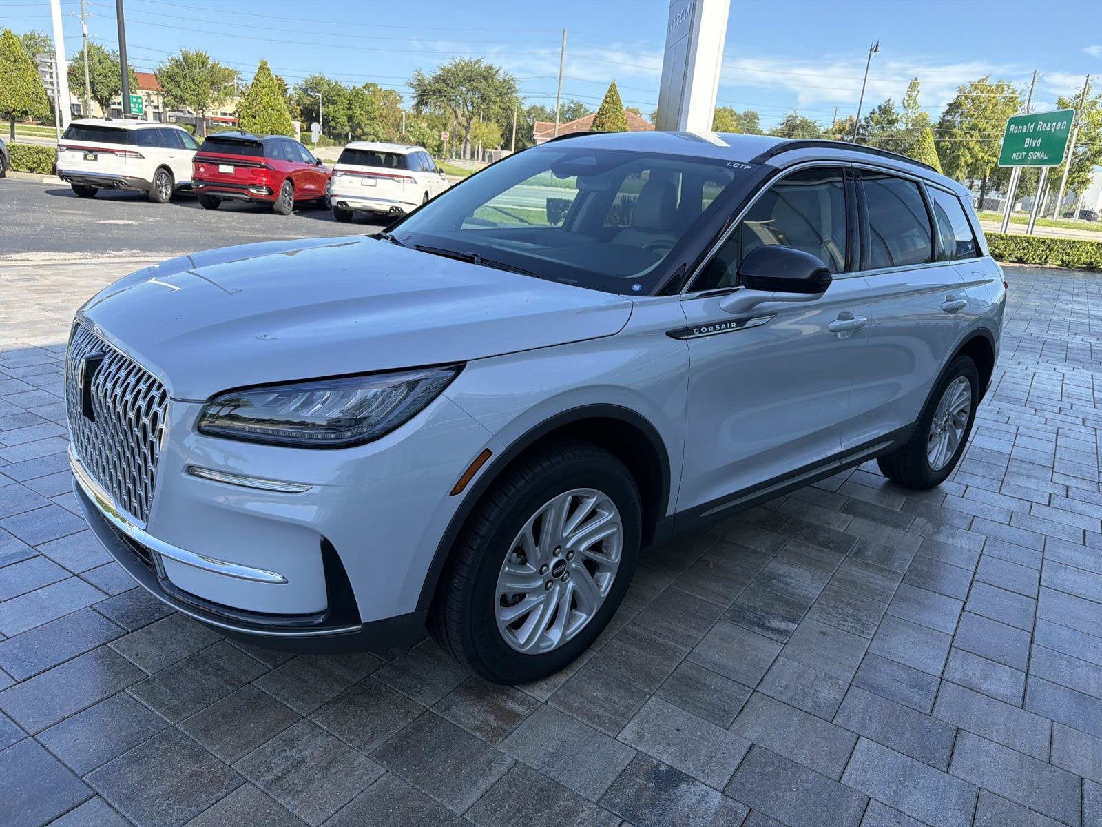 2026 Lincoln Corsair Premiere