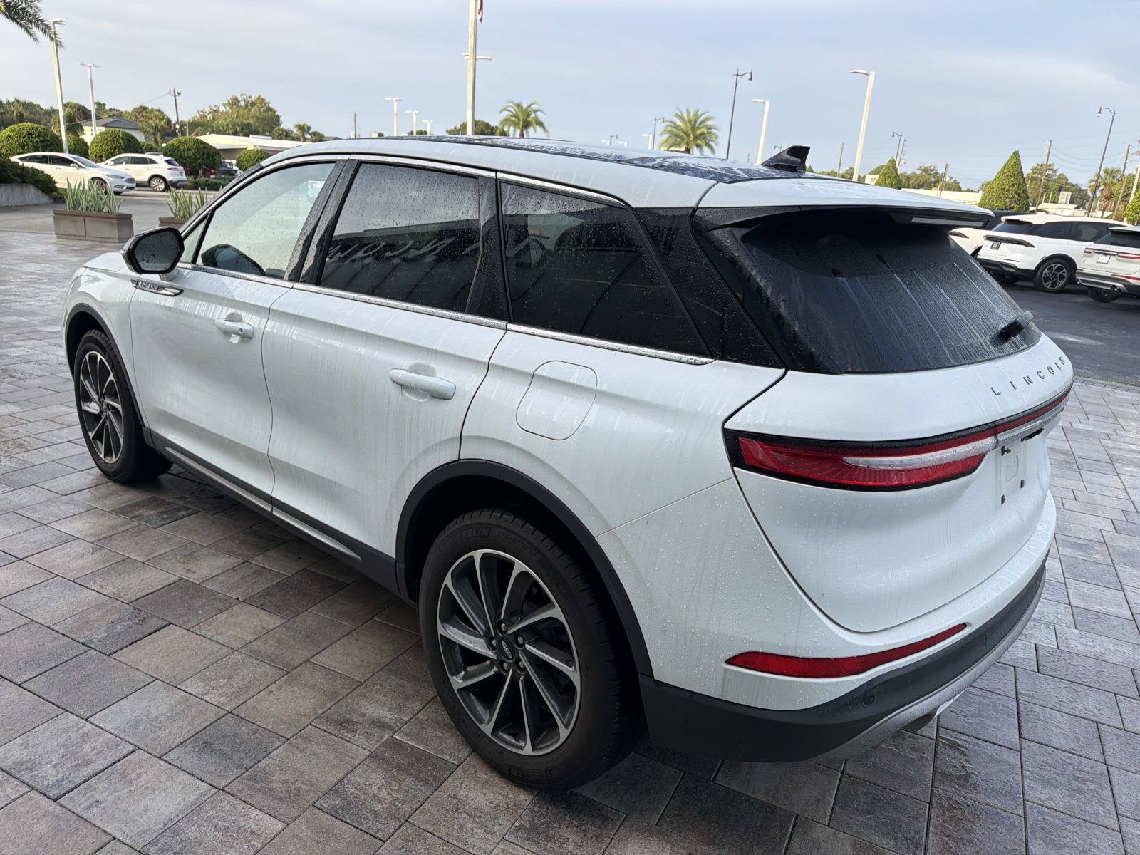 2023 Lincoln Corsair Standard