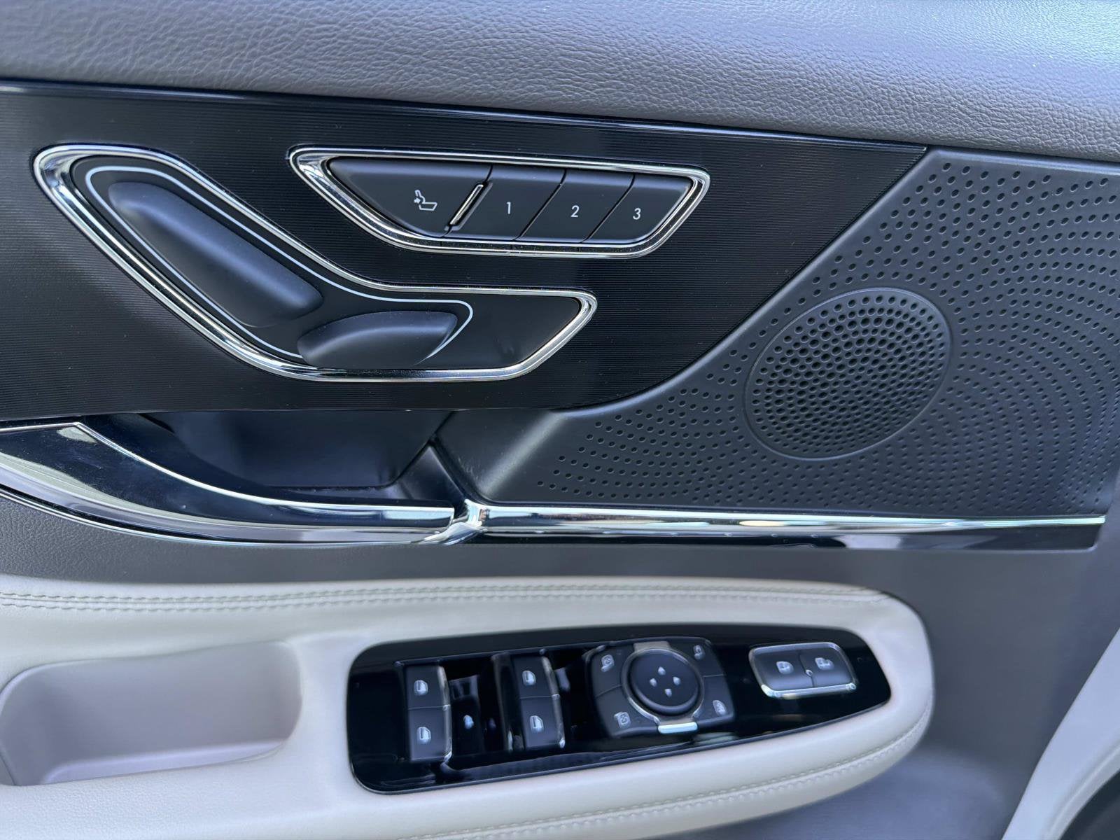 2024 Lincoln Corsair Premiere