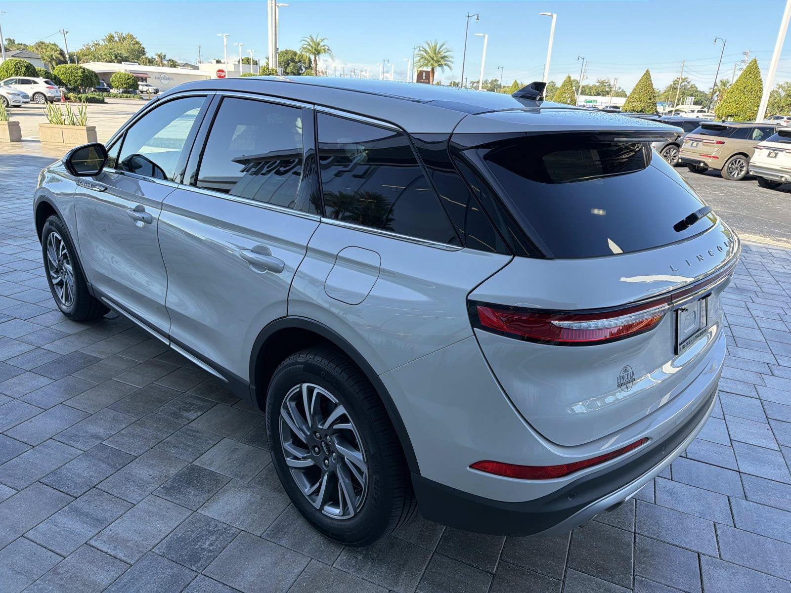 2024 Lincoln Corsair Premiere