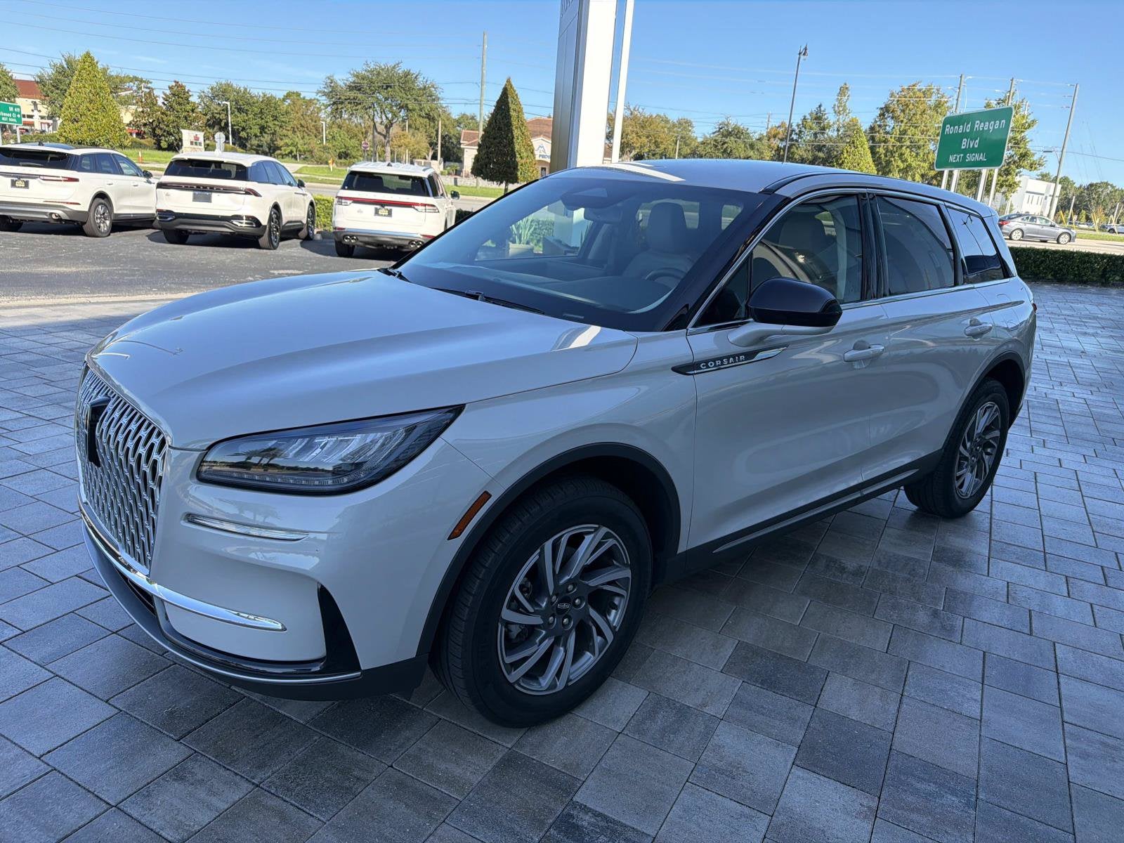 2024 Lincoln Corsair Premiere