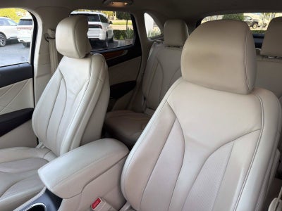 2019 Lincoln MKC Select