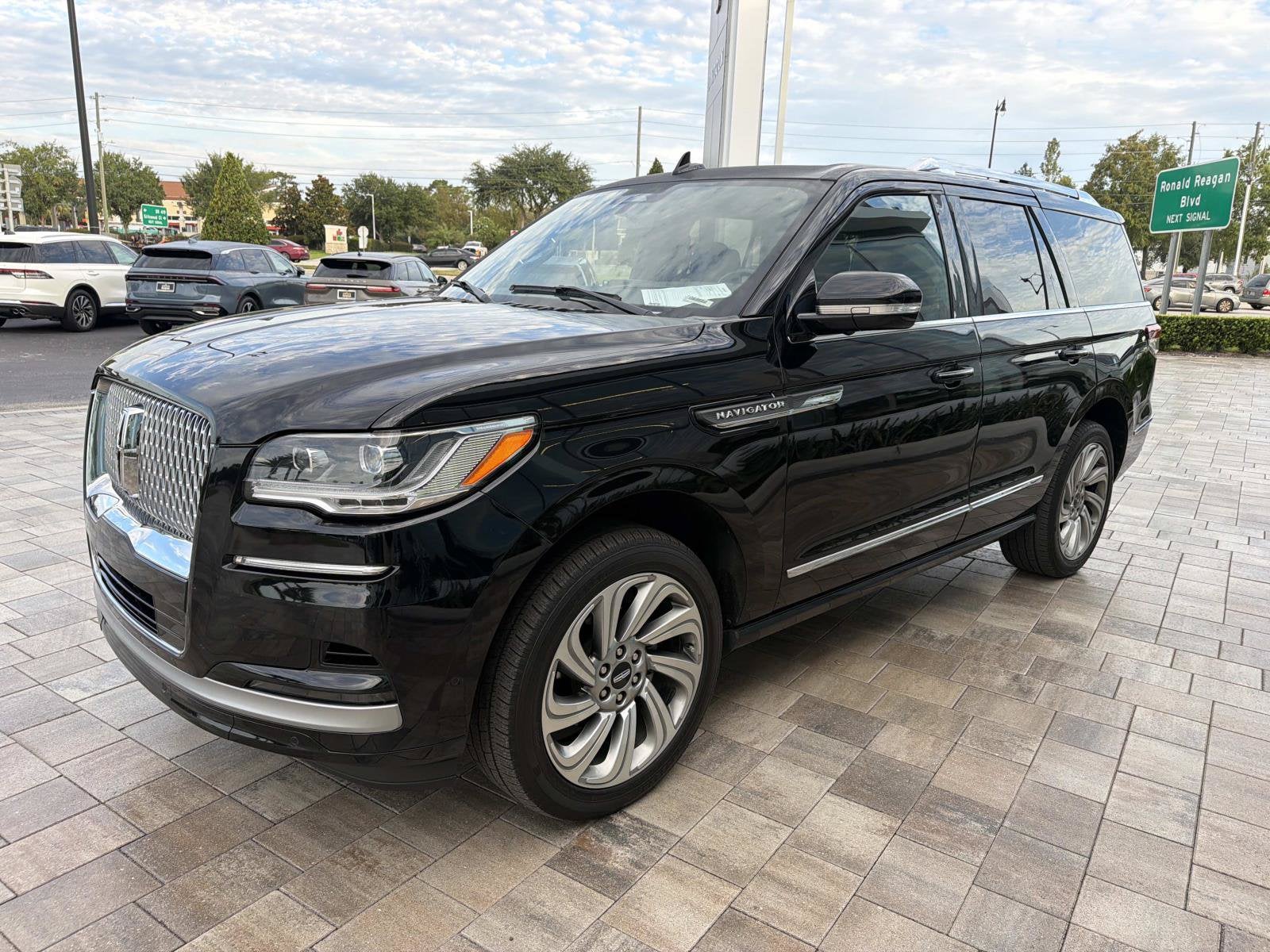 2022 Lincoln Navigator Reserve