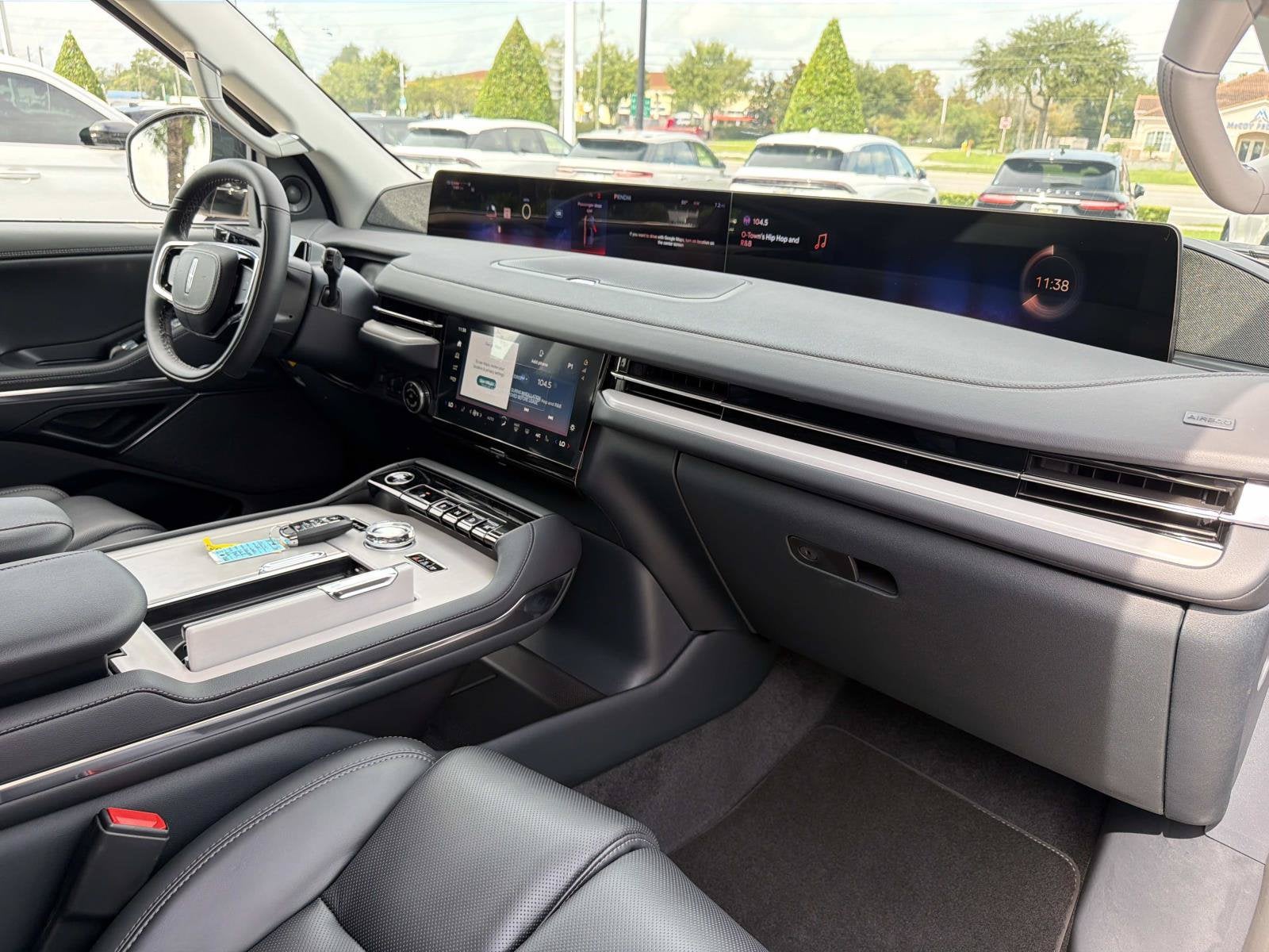2027 Lincoln Navigator Reserve