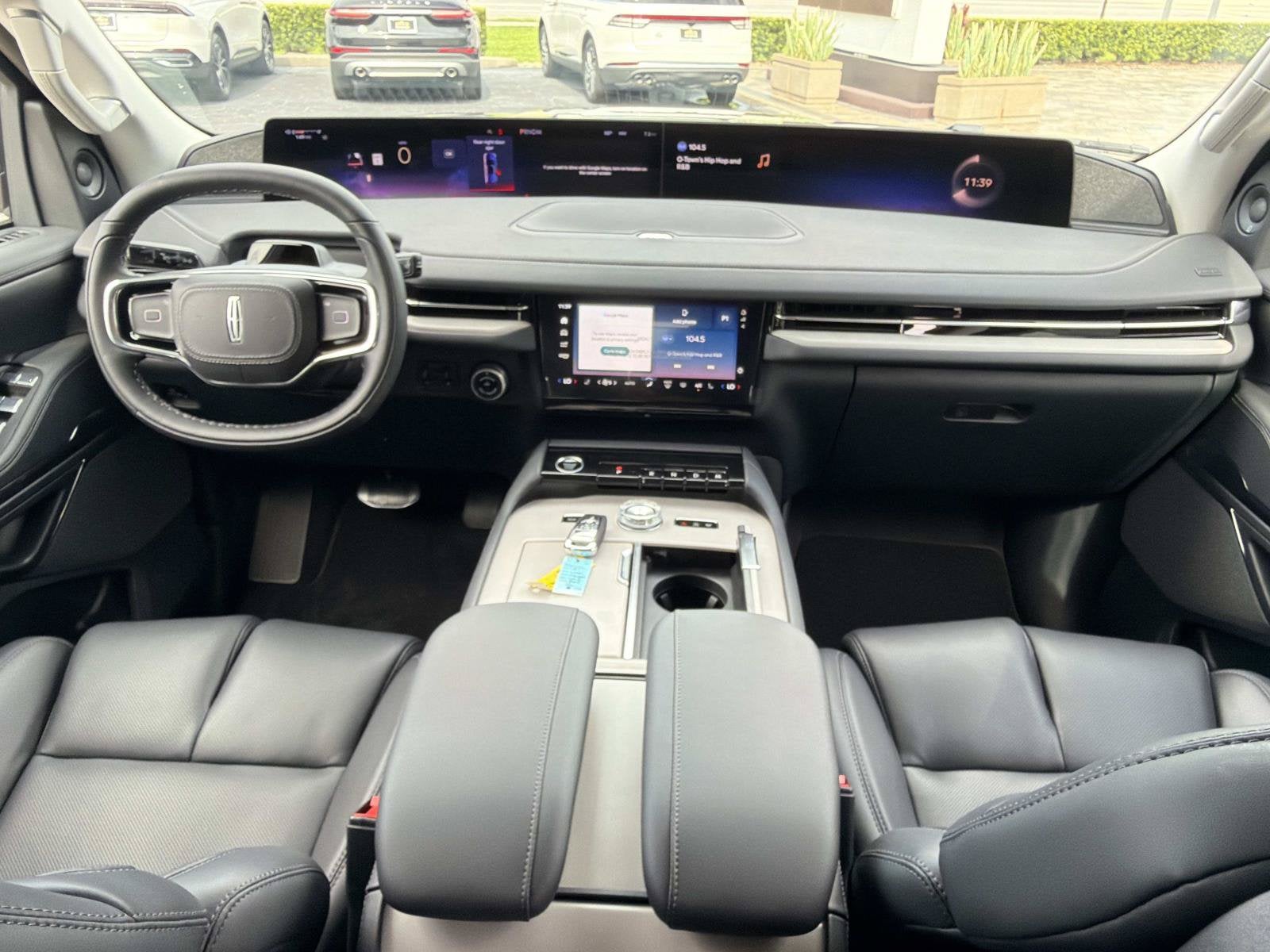 2027 Lincoln Navigator Reserve