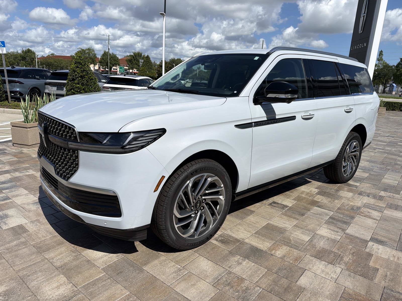 2026 Lincoln Navigator Reserve