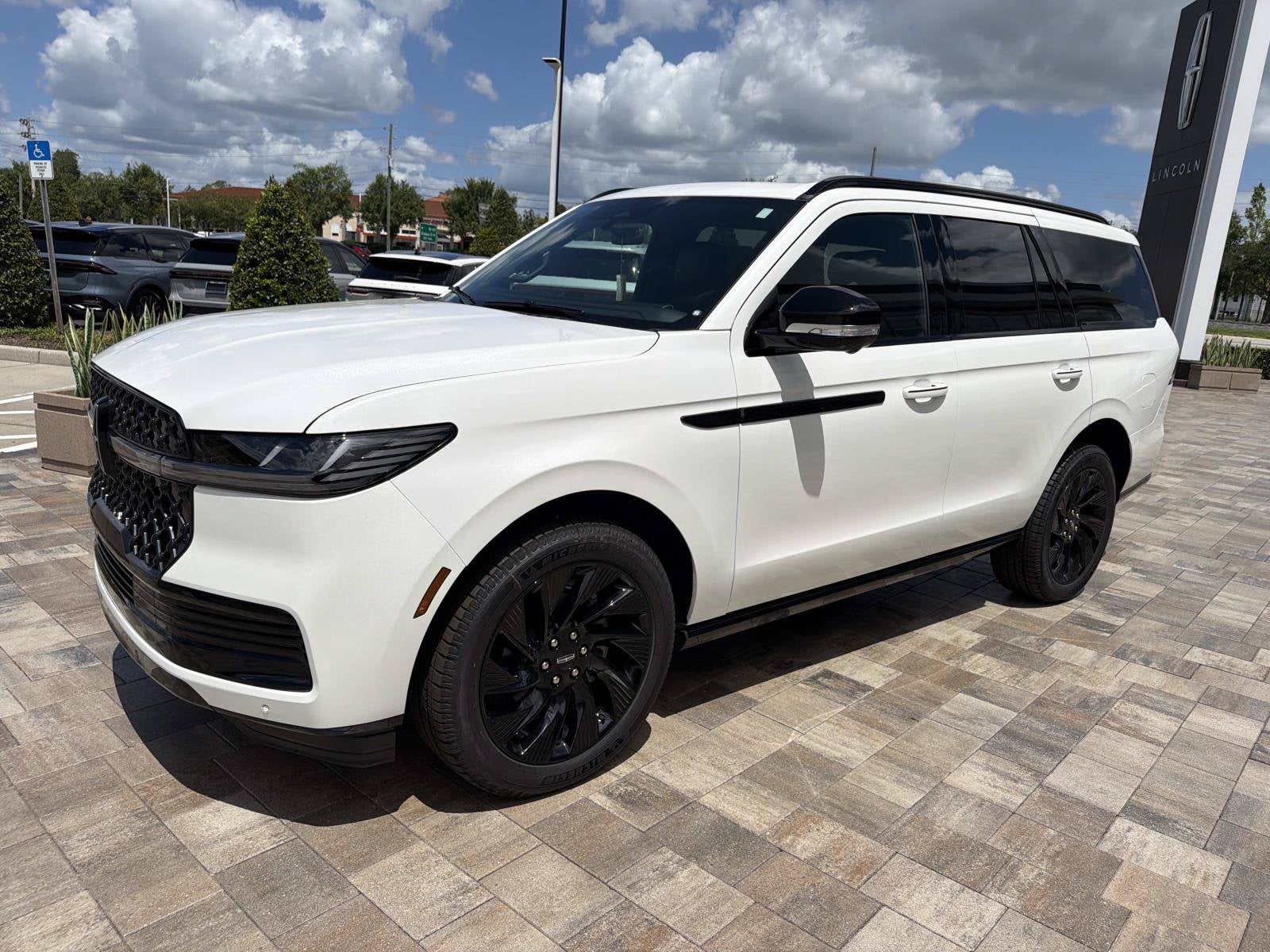 2026 Lincoln Navigator Reserve