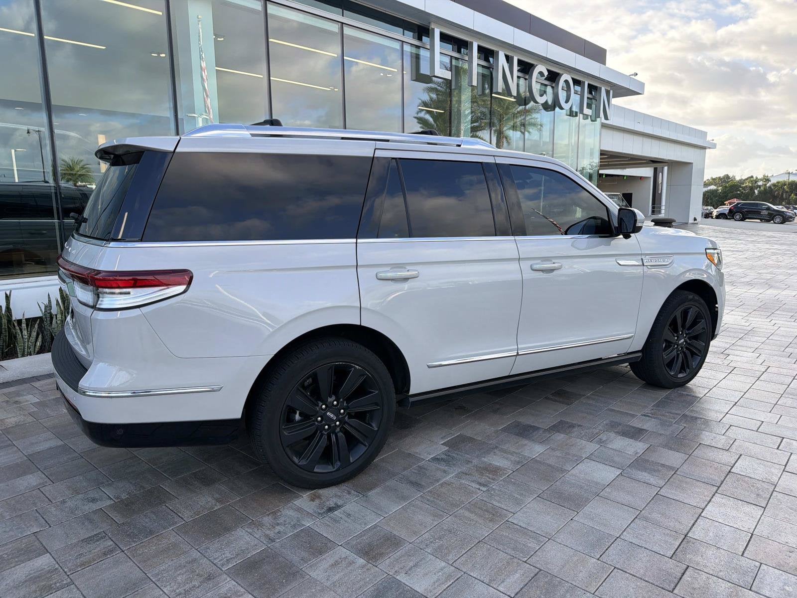 2022 Lincoln Navigator Reserve