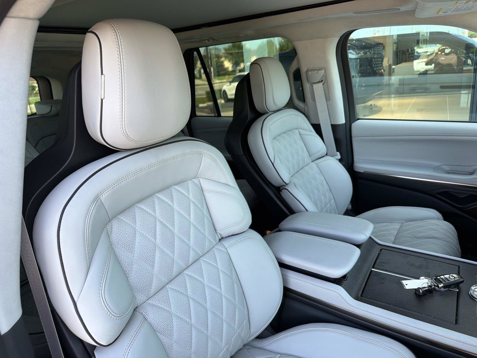 2026 Lincoln Navigator Black Label