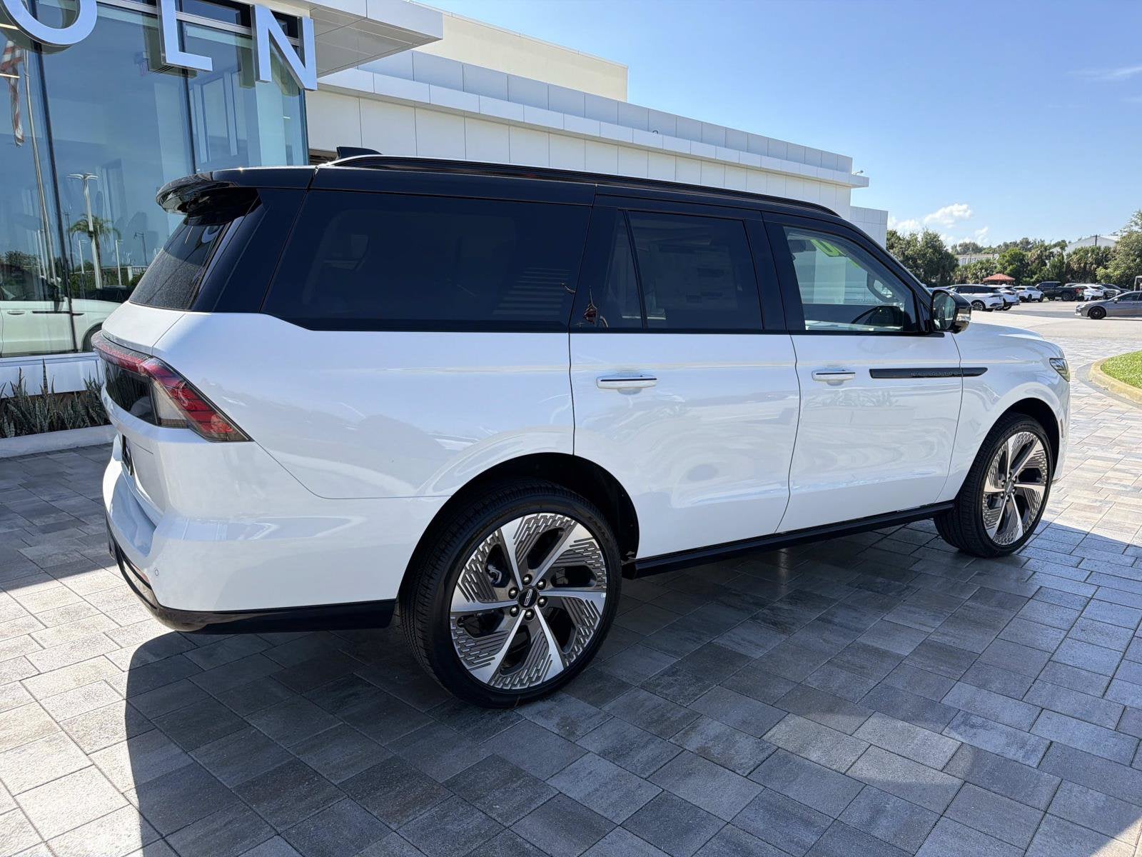 2026 Lincoln Navigator Black Label